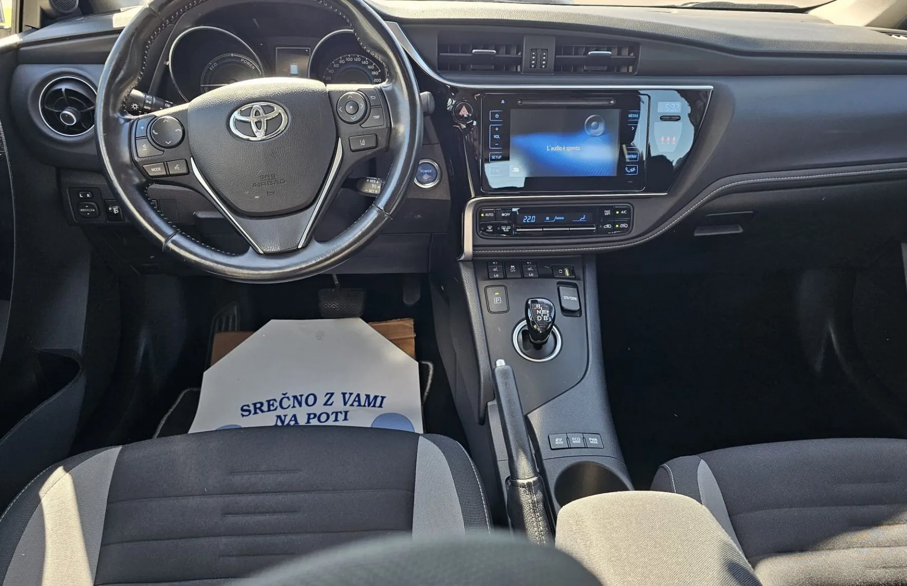 Zunanja slika - Toyota Auris - 1.8 VVT-i Luna Hibrid|navi|LED|gretje sed|kamera - 9