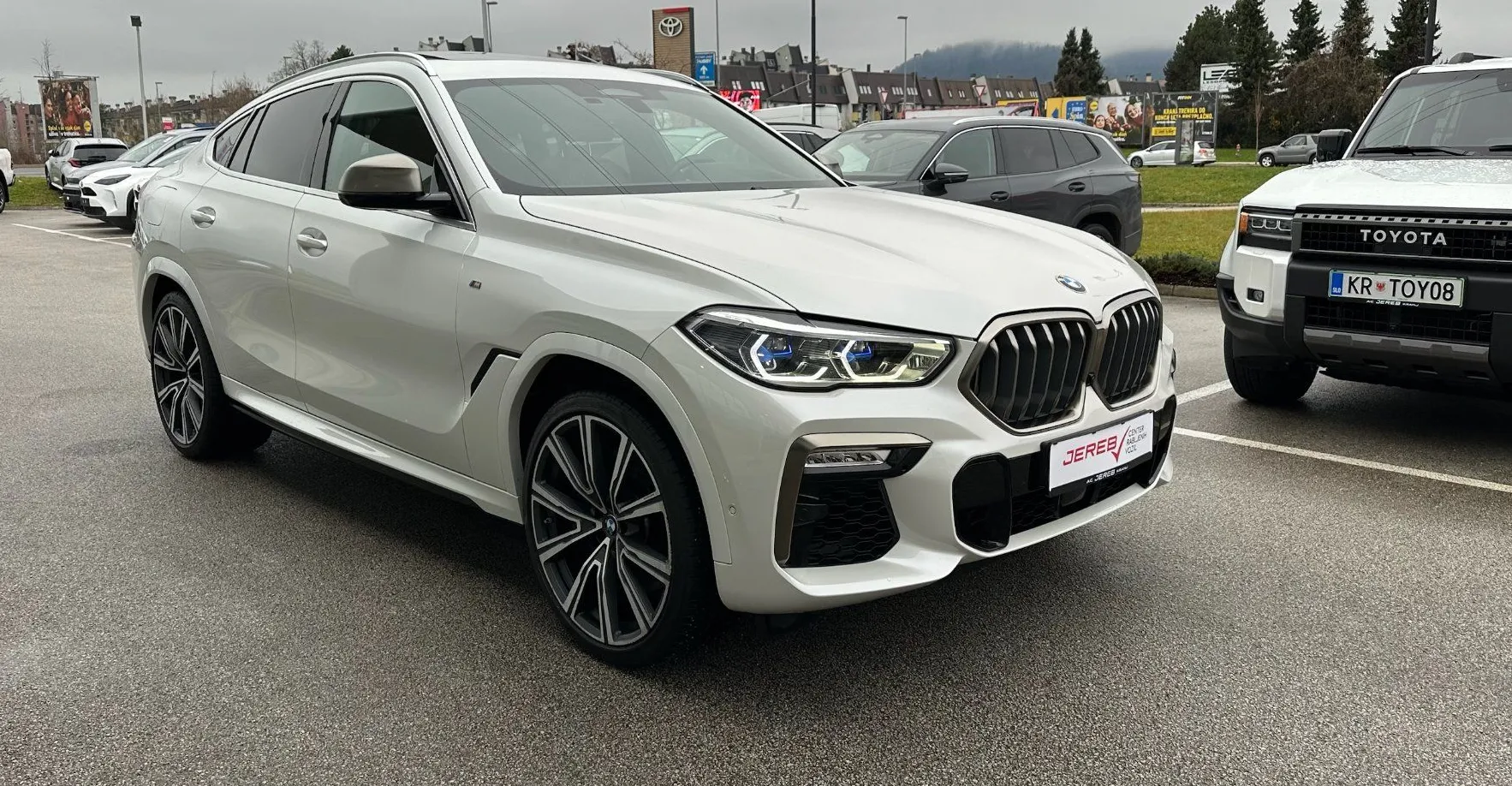 Zunanja slika - BMW X6 - serija : xDriveM50i Avt.|PANO|Bowers   Wilkins|SLO| - 7
