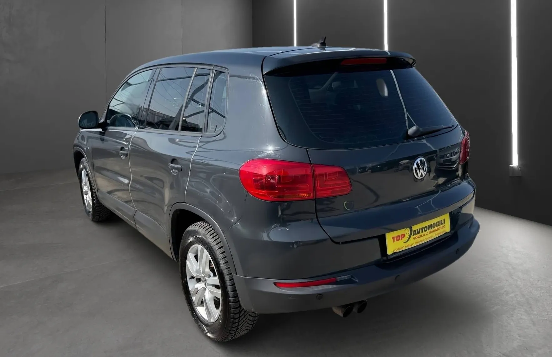 Zunanja slika - VW Tiguan - 2.0 TDI 4x4 MOŽNOST FINANCIRANJA BREZ POLOGA TOP.. - 4