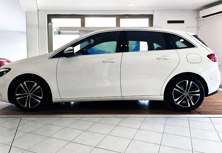 Zunanja slika - Mercedes-Benz B-Razred - 180 DCT URBAN PRO-KAMERA-DAB-17 COL-GRETJE-VIDEO - 5