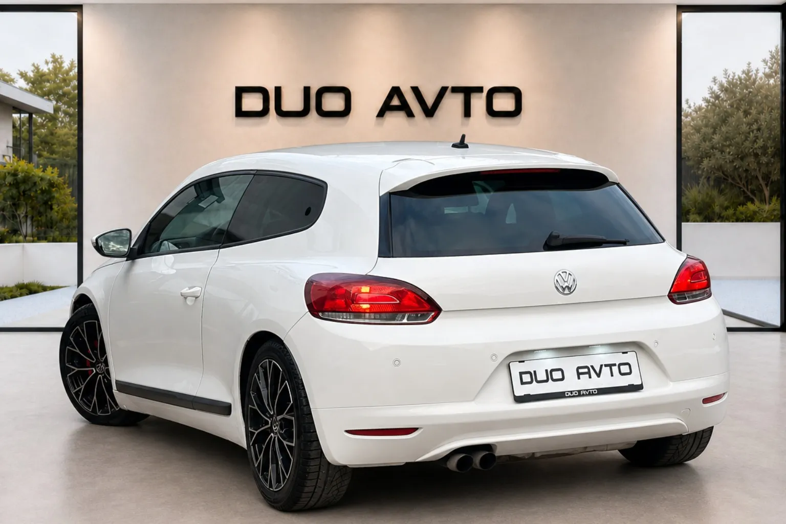 Notranja slika - Volkswagen Scirocco - 2.0 TDI 103kW Sport-K-2CON KLIMA-PDC-17 COL... - 8