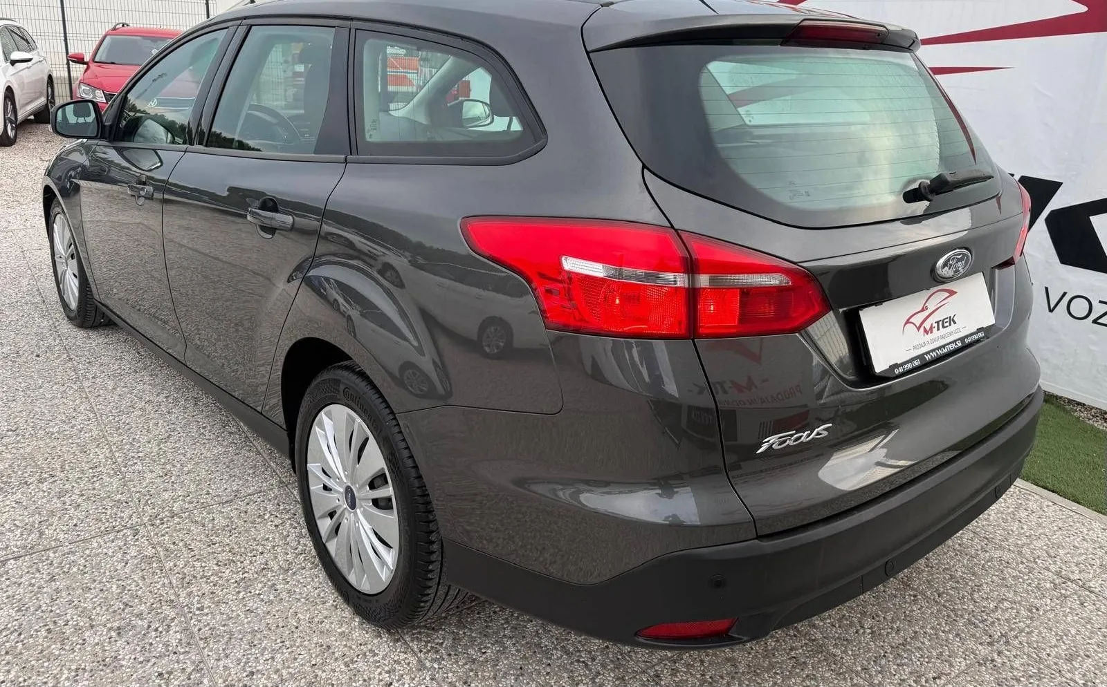 Notranja slika - Ford Focus - Karavan 1.6 TDCi Titanium - 7