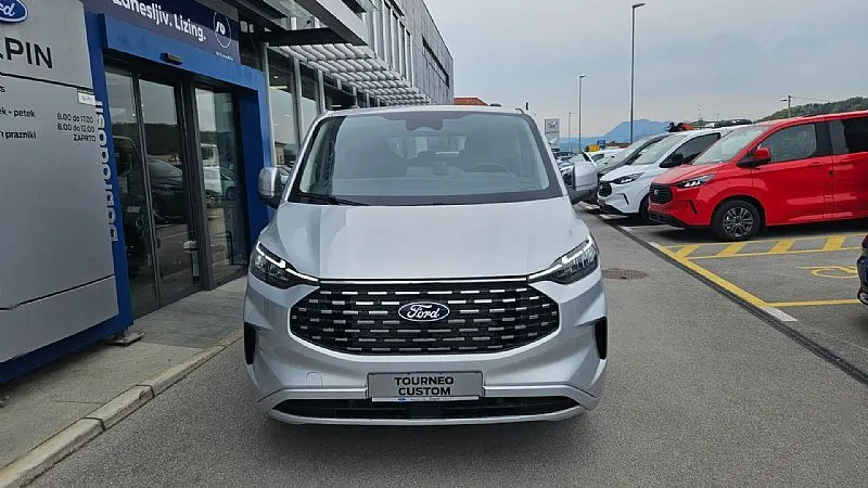 Zunanja slika - Ford E-Transit Custom - 2.0 TDCi L2H1 Titanium  ZALOGA - akcijska ponudb - 6