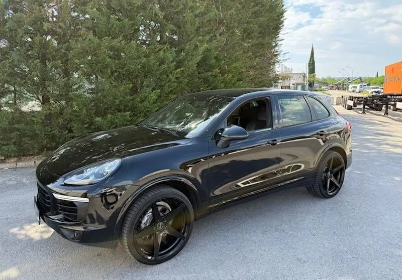 Zunanja slika - Porsche Cayenne - 3.0 TD Platinum Edition 22col ODLICEN-POLOG 2900 - 6