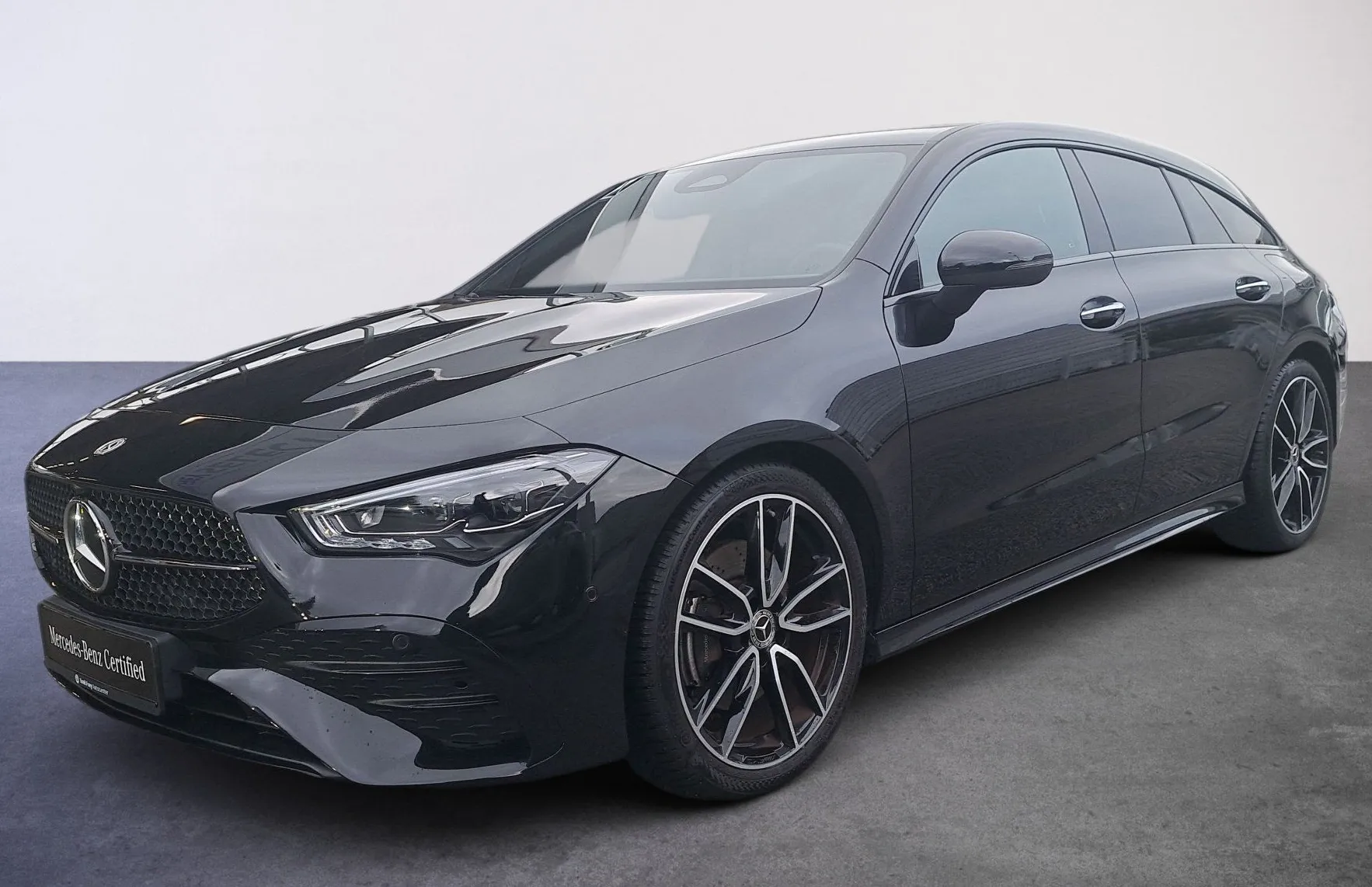 Zunanja slika - Mercedes-Benz CLA-Razred - CLA Shooting Brake CLA 200 d Shooting Brake AMG Line Avt. - 2