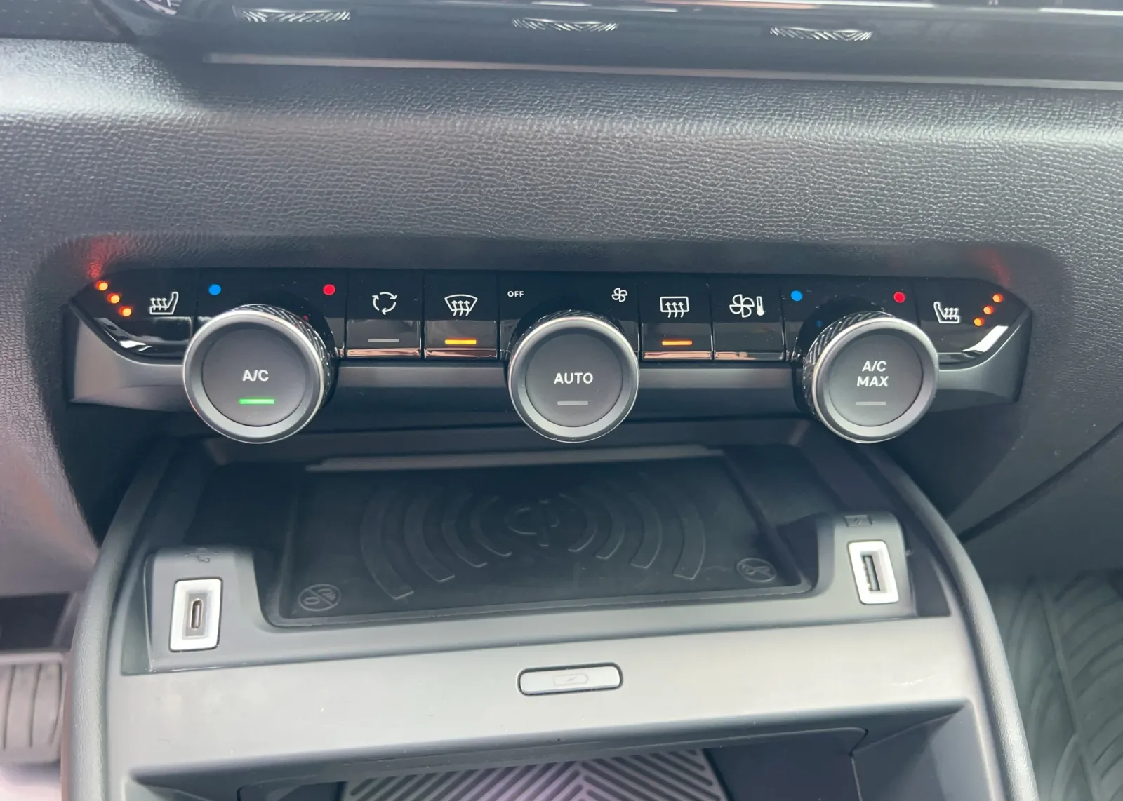 Zunanja slika - Citroën C4 - 1,5 BlueHDi 130 Feel Avt. - 12