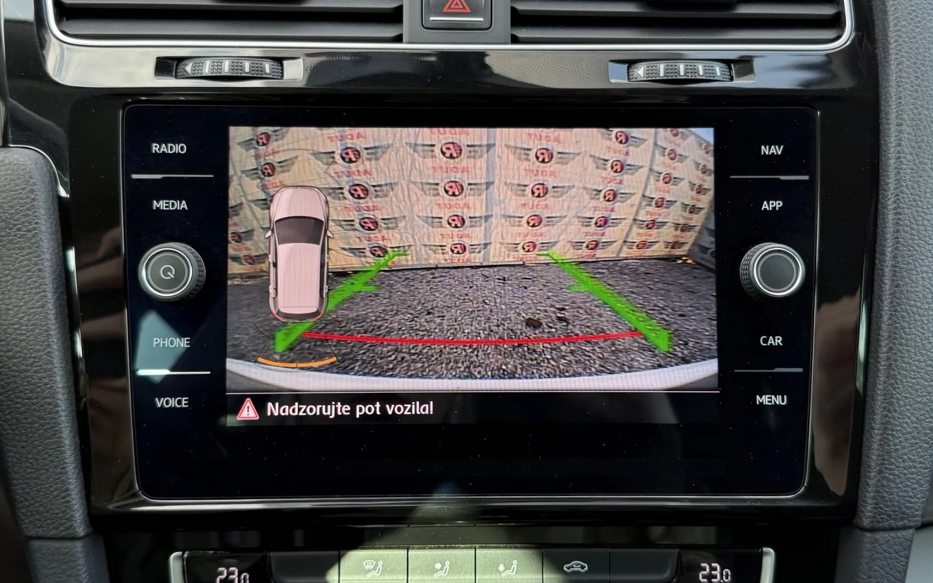 Zunanja slika - Volkswagen Golf - 2.0 TDI|4MOTION|VIRTUAL|NAVI|LED|TEMP|JAMSTVO - 15
