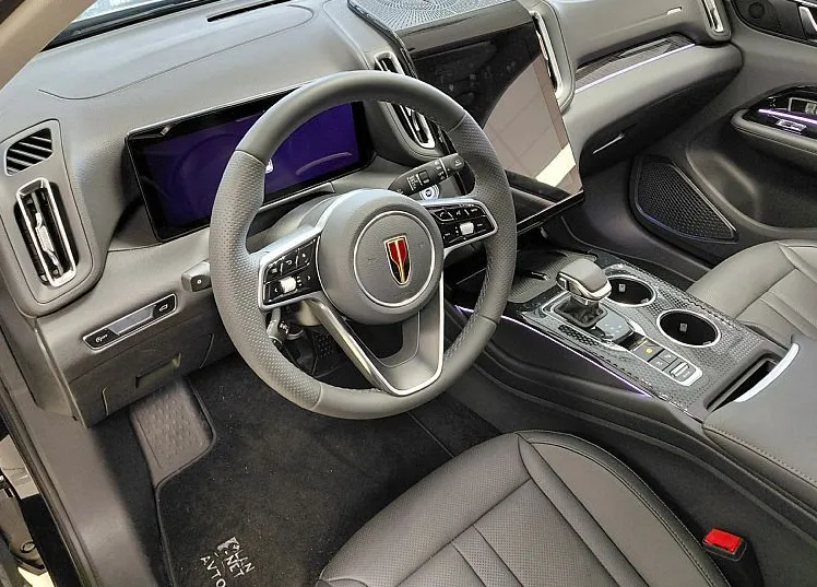 Zunanja slika - Hongqi HS3 - 2.0T AWD - 7