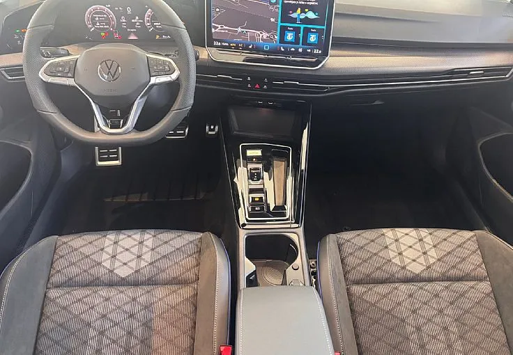Zunanja slika - Volkswagen Golf - R-Line 4JOY 1.5 eTSI DSG - PANO - 360 - - 6