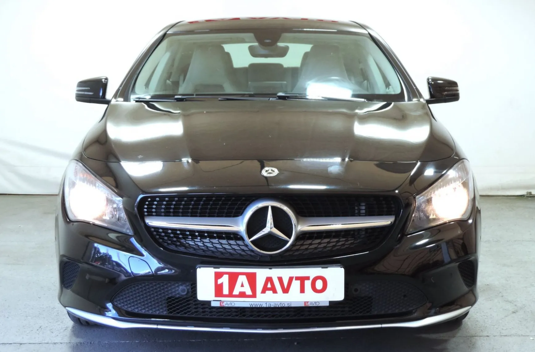 Zunanja slika - Mercedes-Benz CLA-Razred - 180 - 2