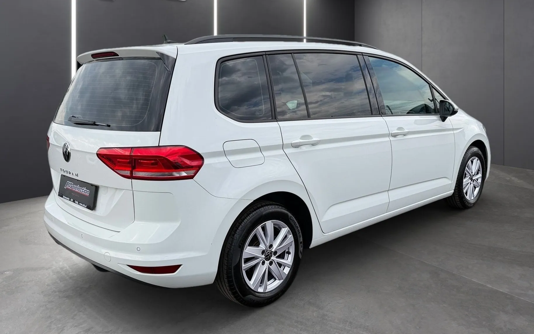 Zunanja slika - Volkswagen Touran - 2.0 TDI BMT Family DSG Kamera - Virtual... - 3