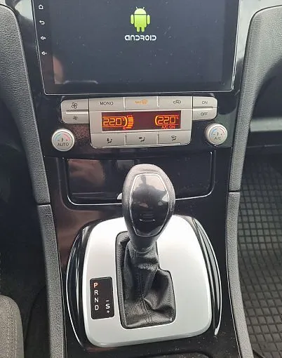 Zunanja slika - Ford S-MAX - 2.0 TDCi 140KM DPF Powershift Titanium - 11