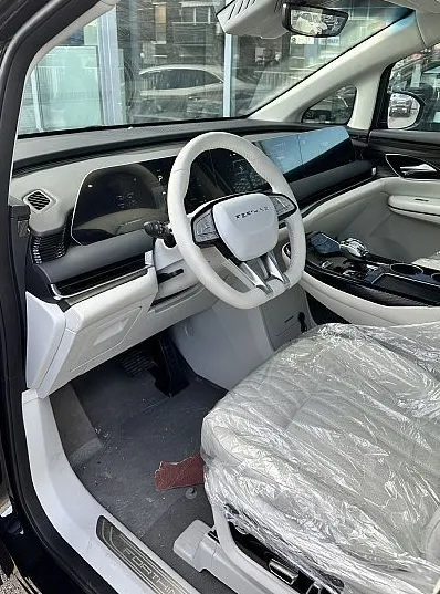 Zunanja slika - Forthing - - V9 PHEV - 5