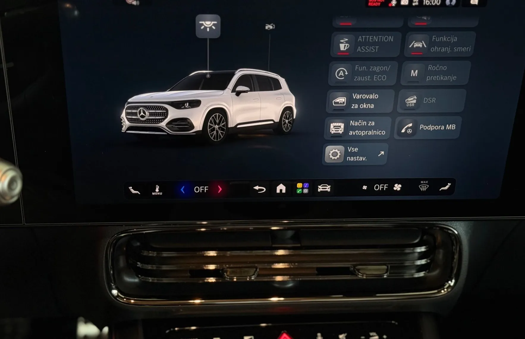 Zunanja slika - Mercedes-Benz GLB-Razred - 220 4MATIC AMG LINE - 16