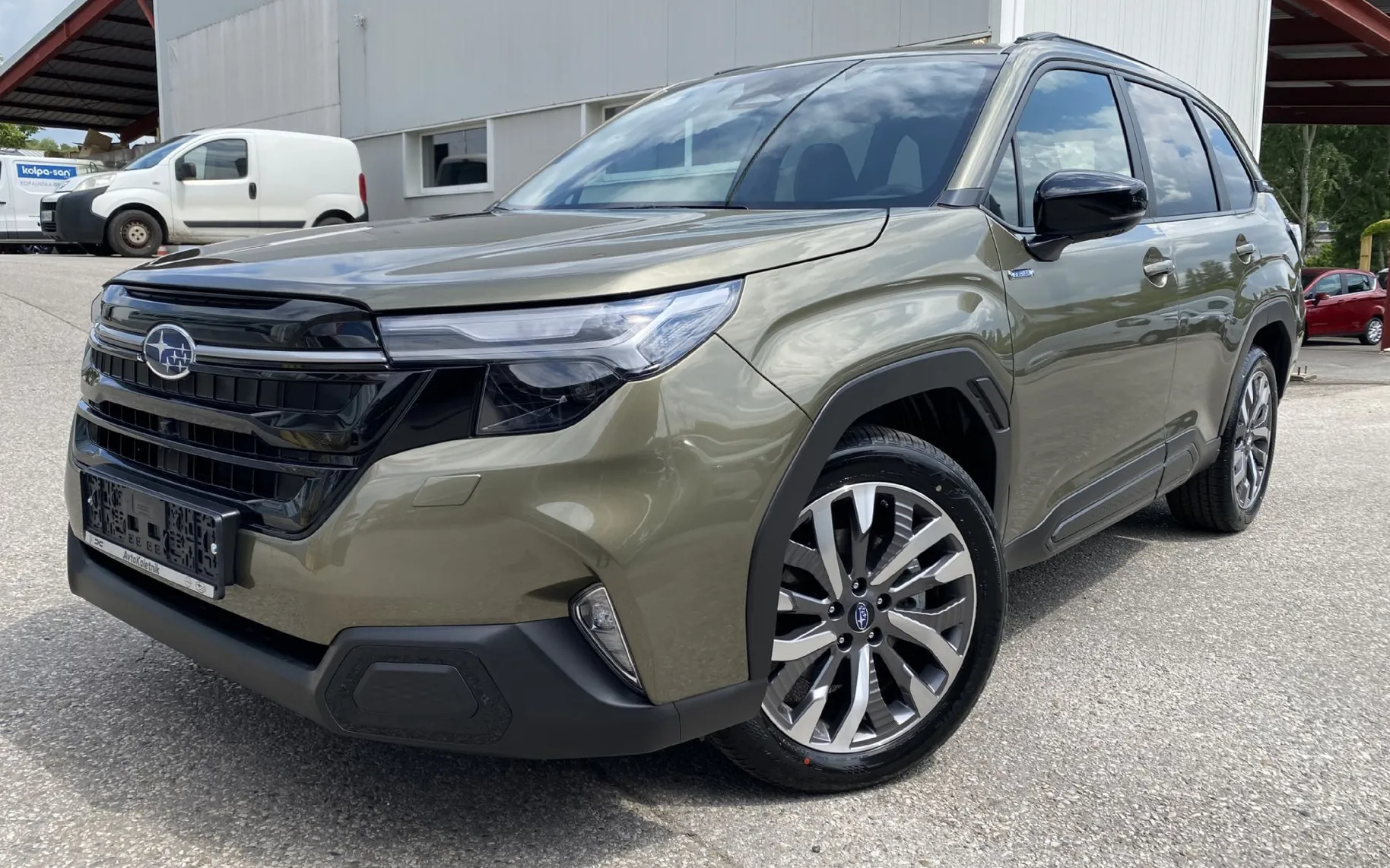 Zunanja slika - Subaru Forester - 2.0i CVT 4WD Lineartronic PREMIUM - 3