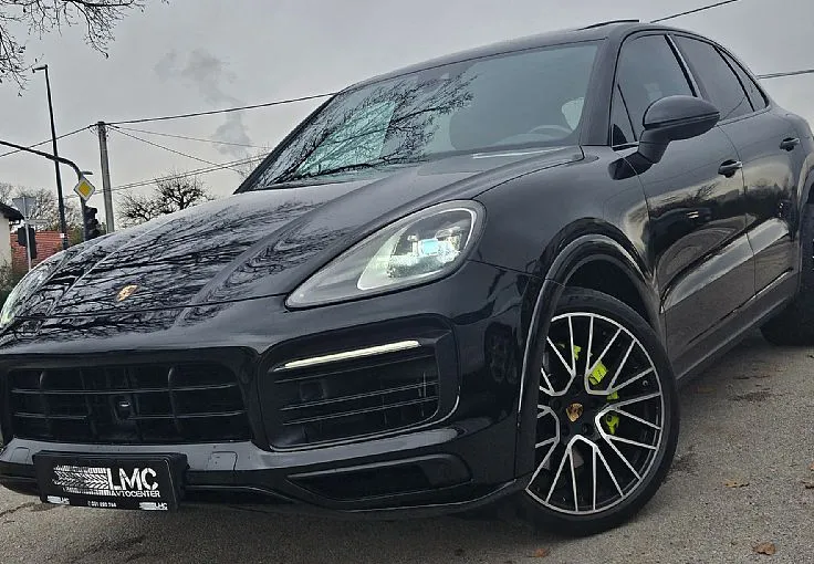 Zunanja slika - Porsche Cayenne - 3.0 E-Hybrid 476ks °PANORAMA° °21-COL° - 2