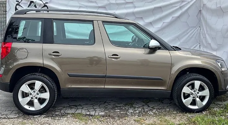 Zunanja slika - Škoda Yeti - 4x4 2.0 TDI  - 17COL - NAVI - KLIMA - 6