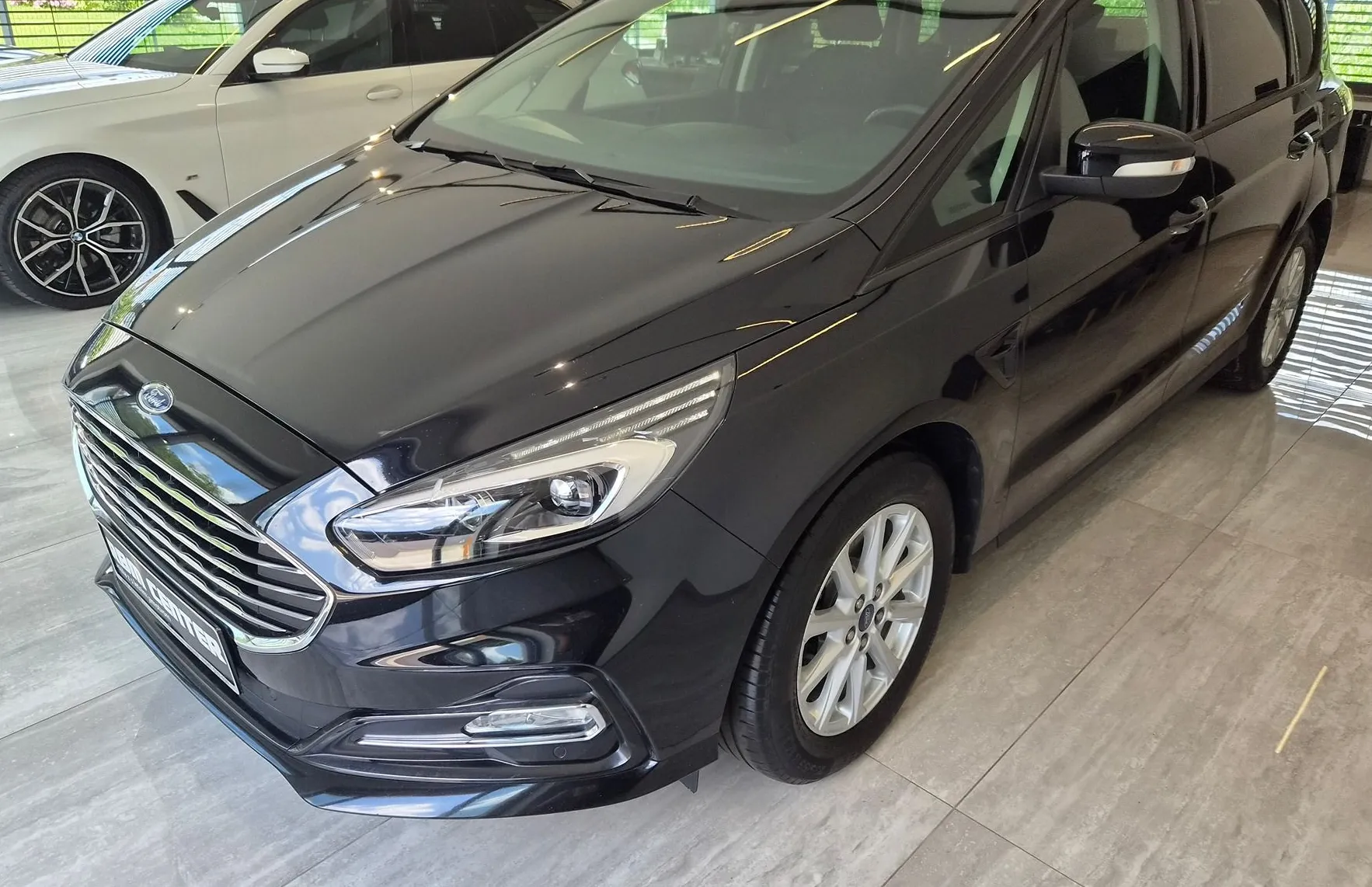 Zunanja slika - Ford S-MAX - 2.0 EcoBlue REZERVIRANO|MRTVI KOT|NAVI|DAB|KAMERA - 5