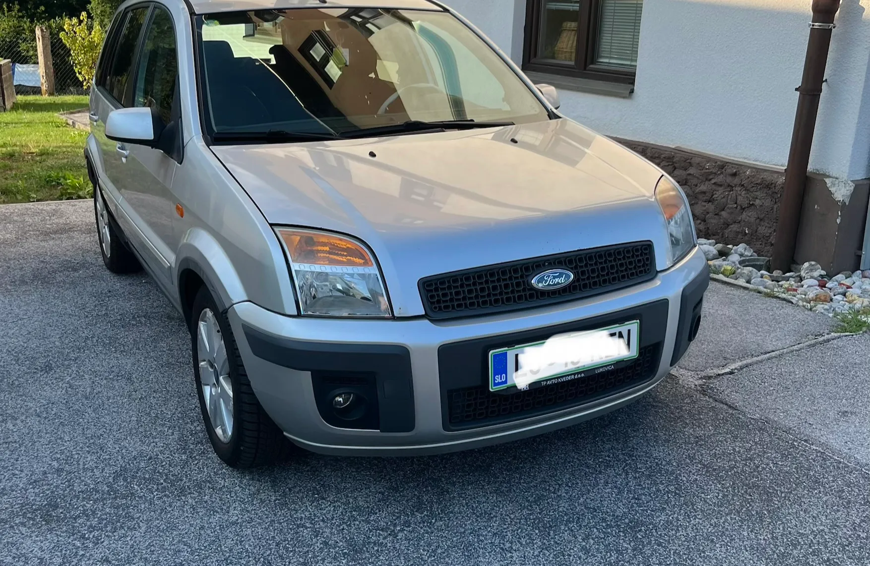 Zunanja slika - Ford Fusion - Style 1,6 16V - 1