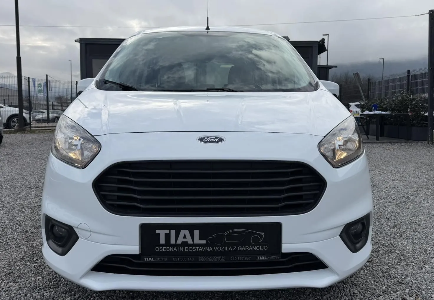 Zunanja slika - Ford Tourneo - Courier 1.5 TDCI 2X DRSNA-KLIMA-OD 93-139000KM-VEC VOZIL - 3