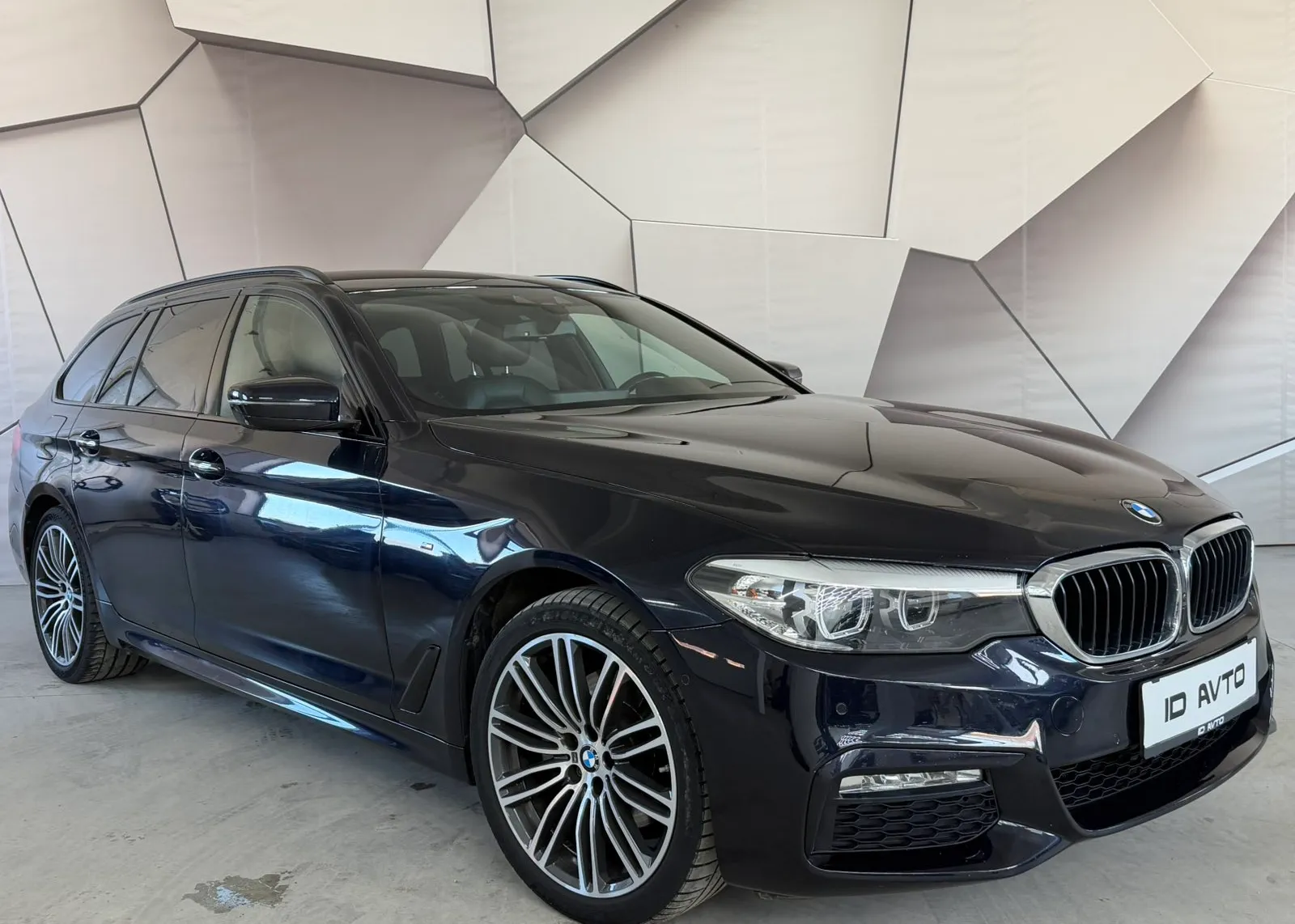 Zunanja slika - BMW Serija 5 - 520d xDrive touring Avt. - 8