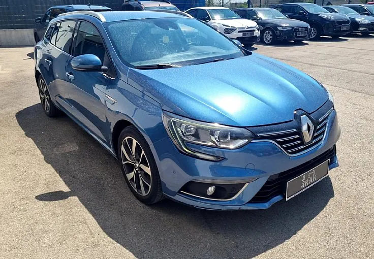 Zunanja slika - Renault Mégane - Megane Grandtour dCi 110 Energy S S Bose - 4