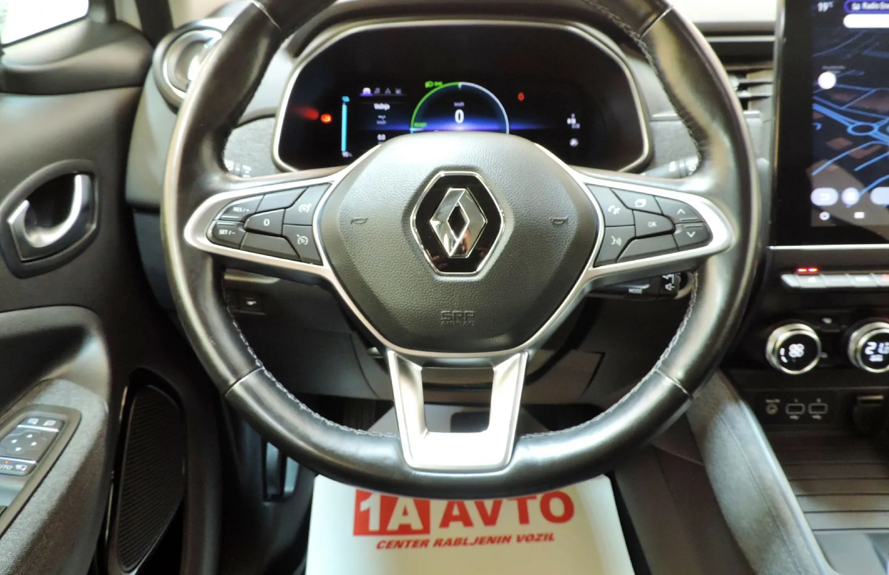 Zunanja slika - Renault Zoe - INTENS R135 - 13