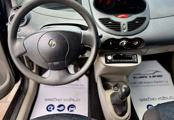 Zunanja slika - Renault Twingo - Expression 1.2 - 10