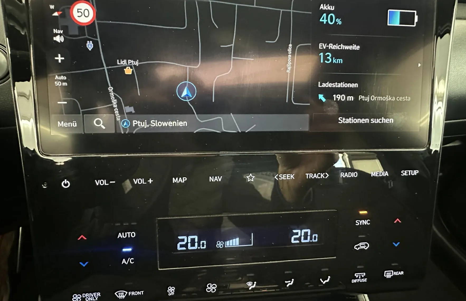 Zunanja slika - Hyundai Tucson - 4WD 1.6 T-GDI  Premium Avt.NEMŠKI+4ALU.KAMERA - 16