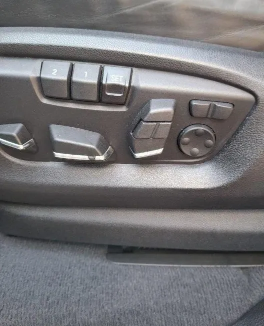 Zunanja slika - BMW X6 - serija : xDrive 30d Avt.SLOVENSKI.KAMERA.ACC.USNJE.WEBASTO - 18