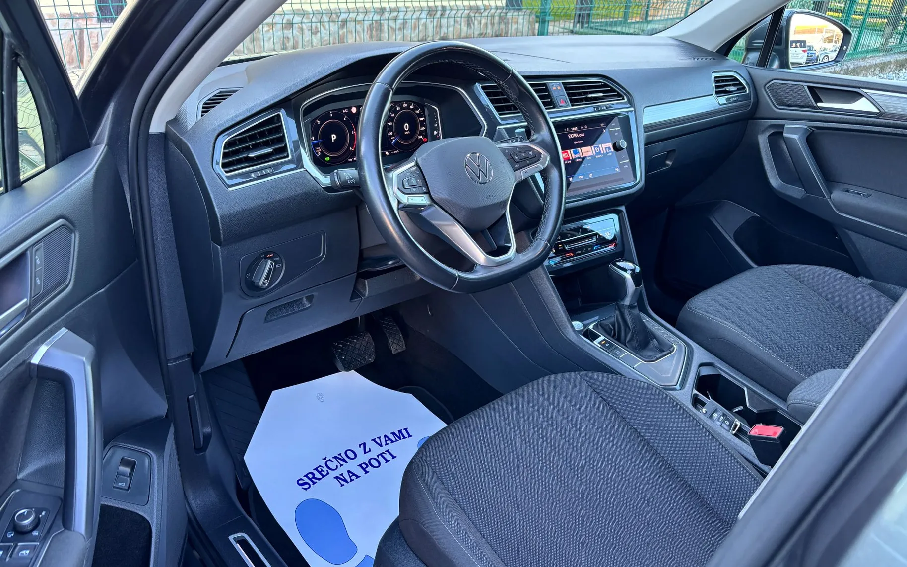 Zunanja slika - Volkswagen Tiguan - 2.0 TDI-1.LAST-7 SEDEŽEV-VIRTUAL-18COL-360 KAMERA - 8