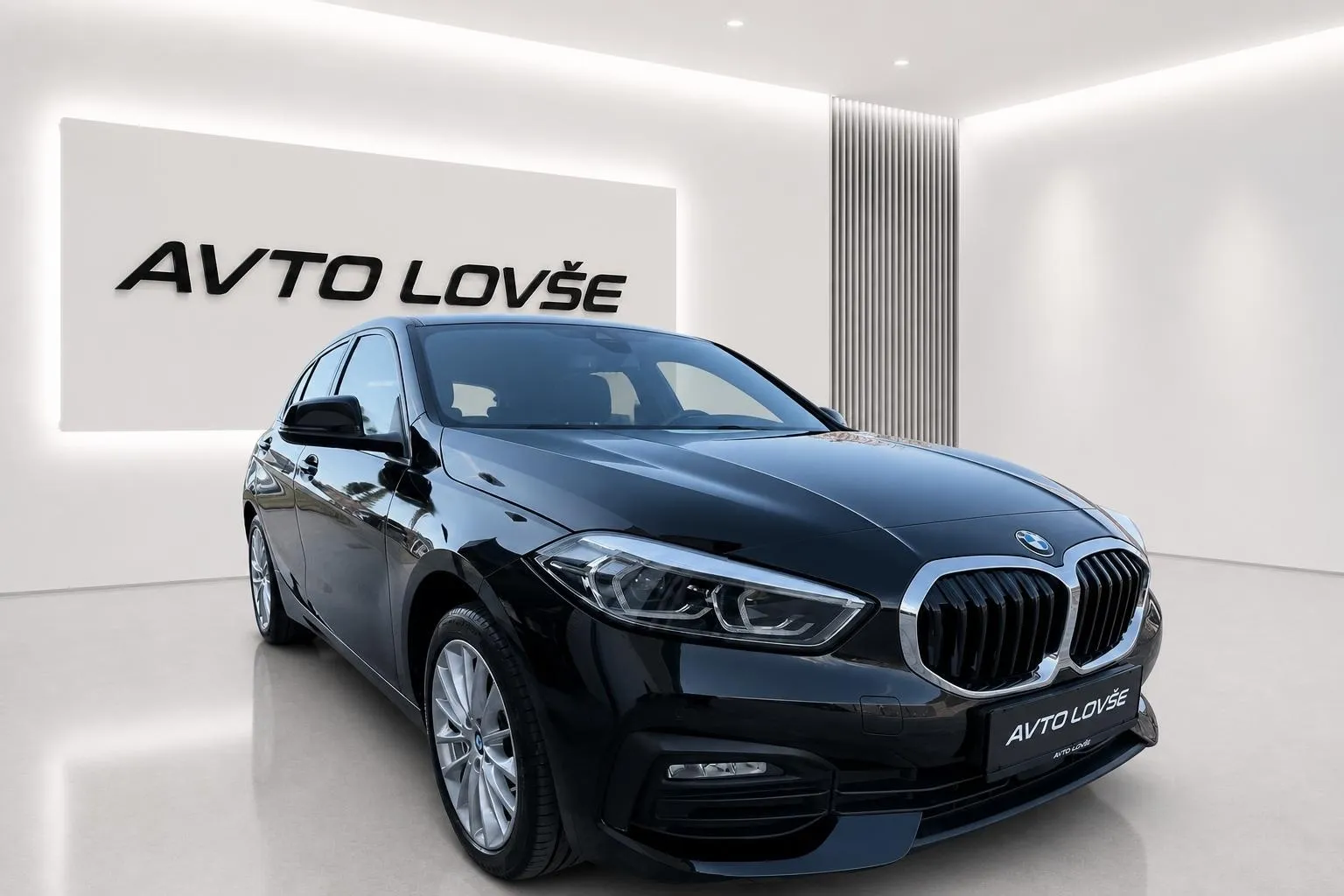 Zunanja slika - BMW serija 1: - 116d-1 LASTNICA-ALU-LED-NAVI-KAM-ODLIČEN... - 2