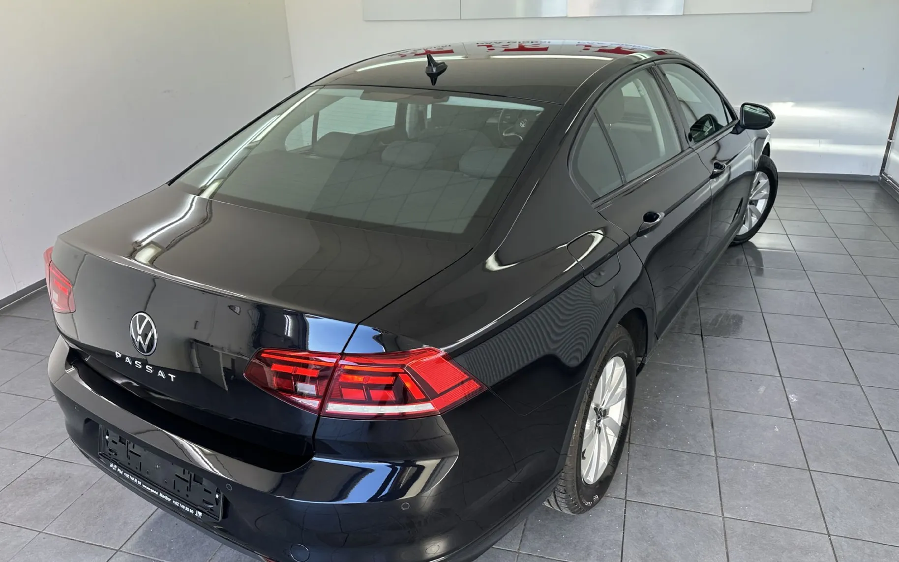 Zunanja slika - VW Passat - 2.0 TDI 110kW.LED.LIMOZINA.SAMO 120.000 KM - 3