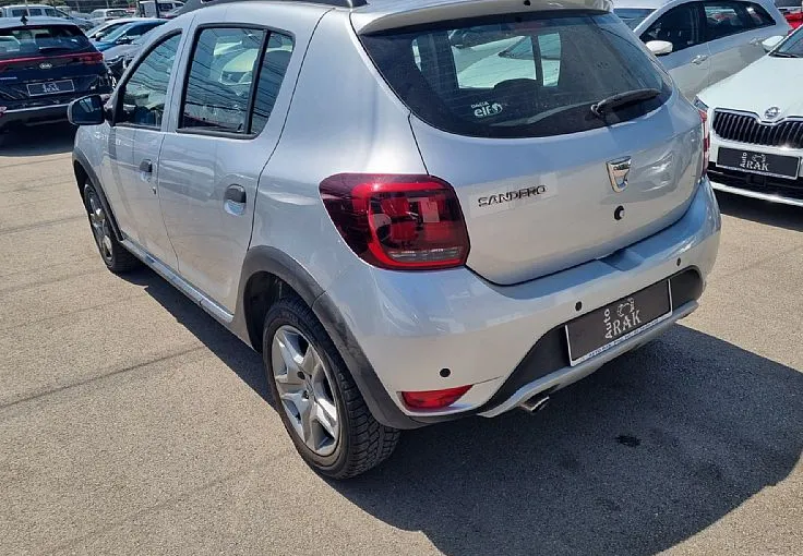 Zunanja slika - Dacia Sandero - Stepway 1.5 Blue dCi 95 VELIKI SERVIS - 5