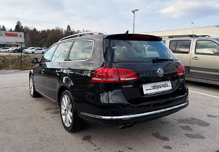 Zunanja slika - VW Passat - Variant 2.0 TDI 4M BlueM.Tech. Highline 103kW - 6