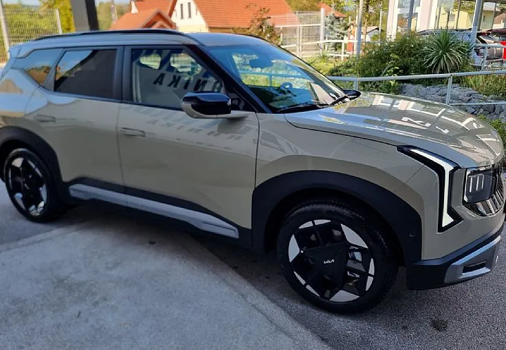 Zunanja slika - KIA Seltos - 1.6 T-GDI EX Style DCT paket zima 1€ - 4