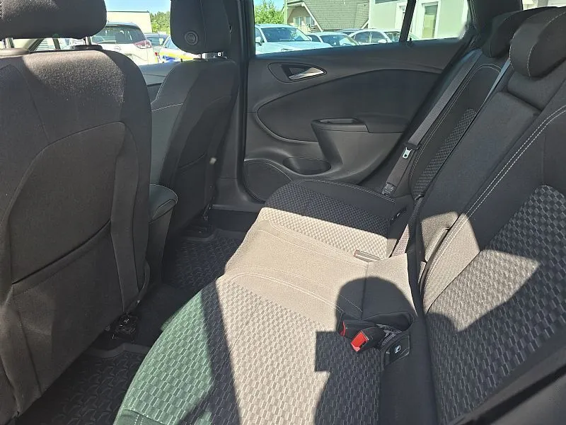 Zunanja slika - Opel Astra - 1.6 CDTI 81KW ST - 12
