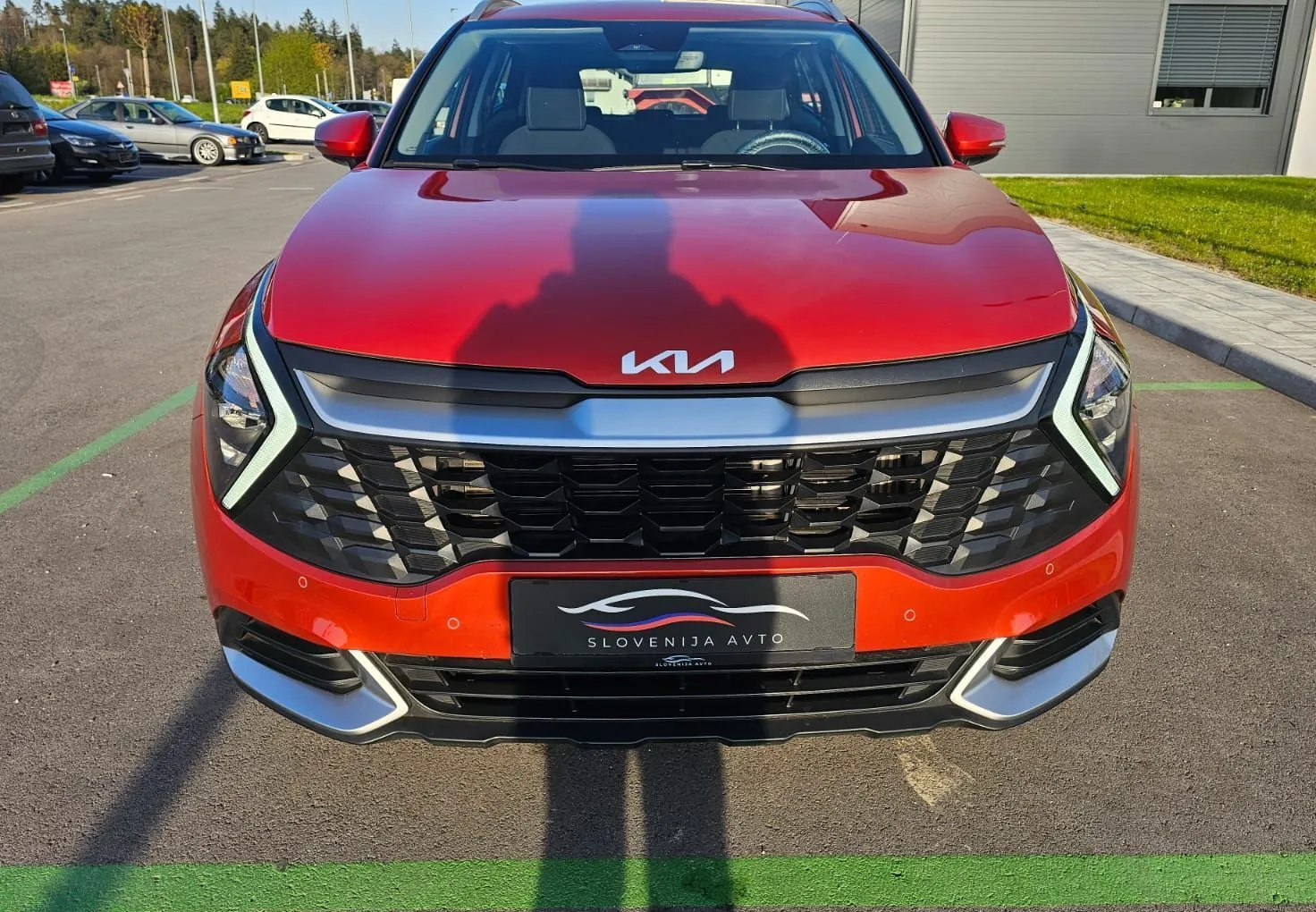 Zunanja slika - KIA Sportage - 1.6CRDi StyleDCT|fuLED|AC|kamera|NAVI|ASSIS|28tKM - 2