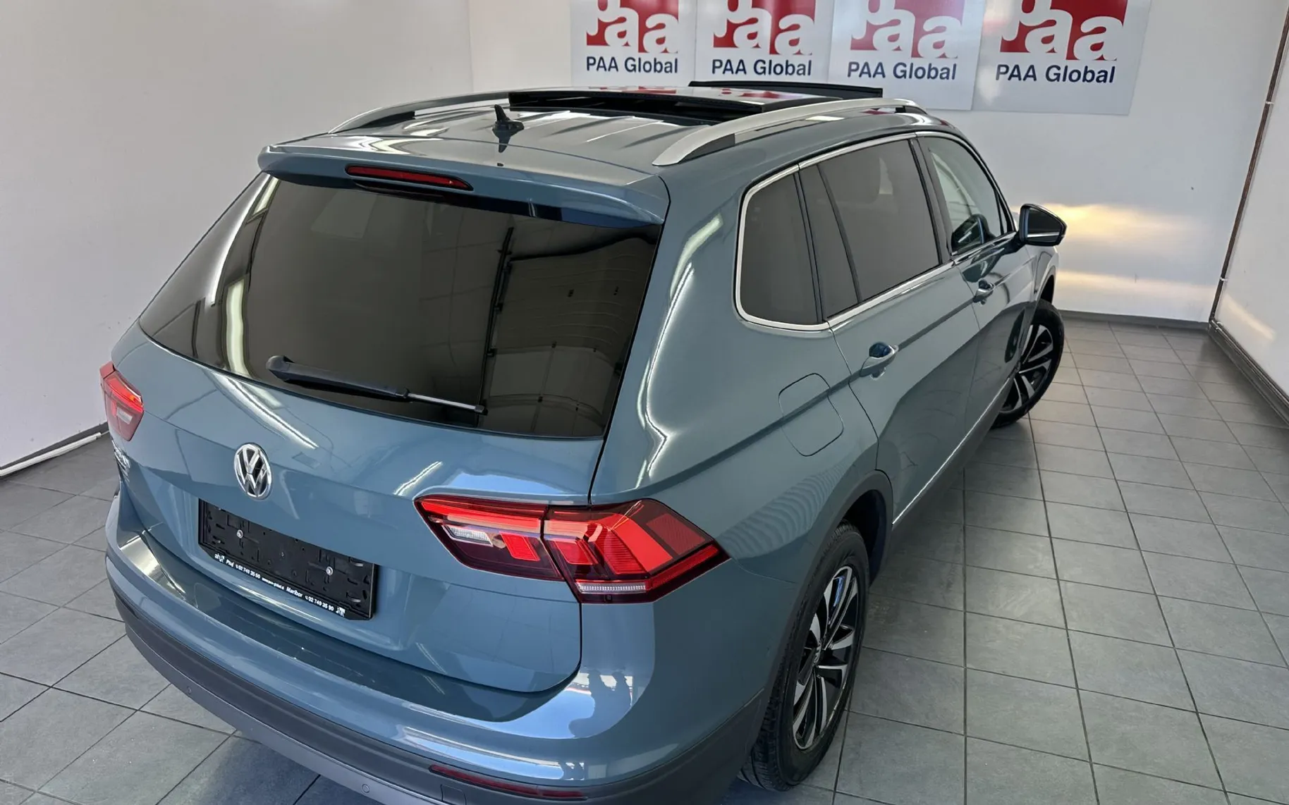 Zunanja slika - Volkswagen Tiguan - 2.0 TDI SCR DSG7 IQ.Drive.PANORAMA.NAVI.KAMERA.ACC - 8