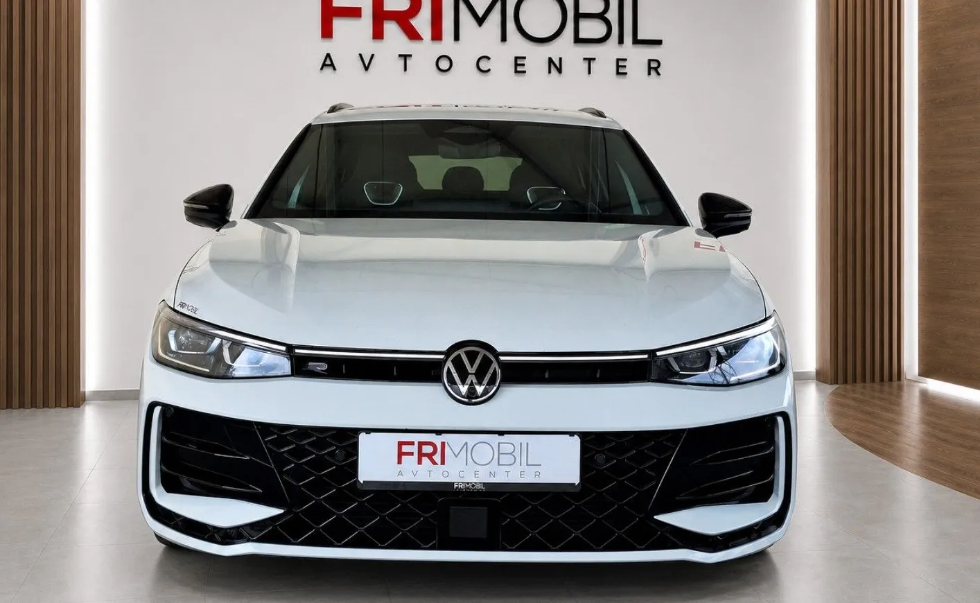 Zunanja slika - Volkswagen Passat - Variant 2.0 TDI BMT R-Line DSG•IQ LED•ACC•AMBIENT•HEAD U - 4