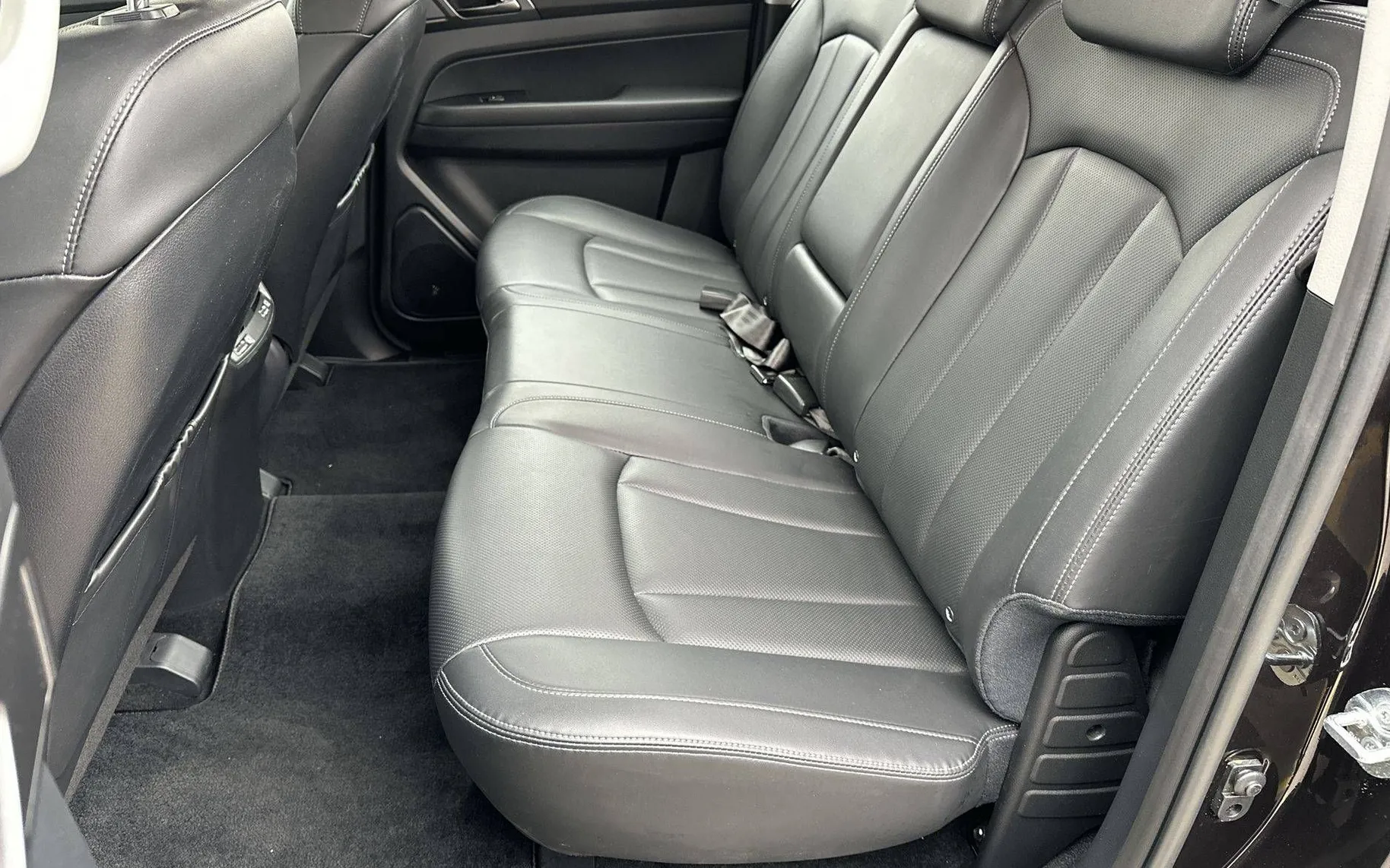 Zunanja slika - SsangYong Musso - Grand 2.2 XDi Ultimate 4WD AT... - 11