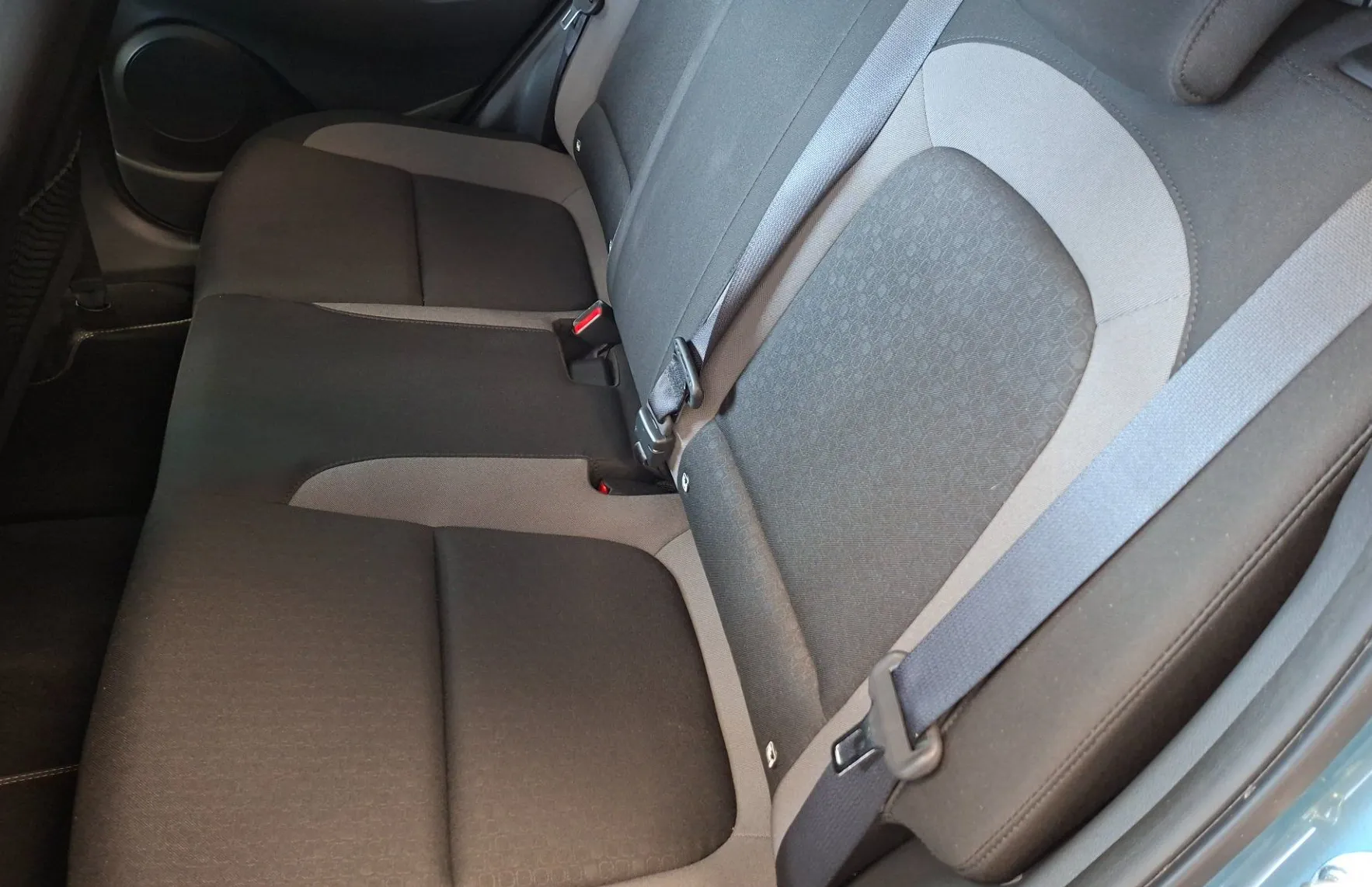 Zunanja slika - Hyundai Kona - 1.0 T-GDI 120 Impression-LED-NAVI-KAMERA-HEAD UP - 17