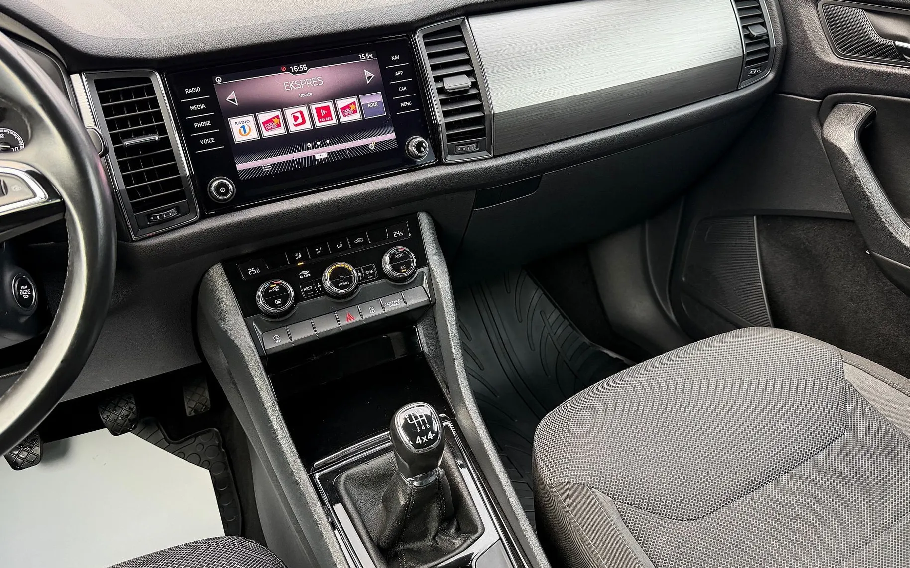 Zunanja slika - Škoda Kodiaq - Ambition 1.4 TSI 4x4 FULL LED NAVI KAMERA TEMPOMAT - 18