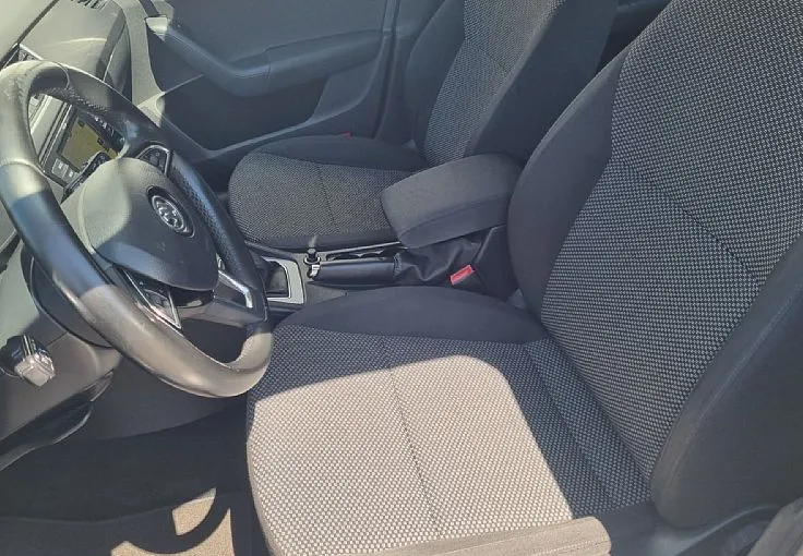Zunanja slika - Škoda Octavia - Combi 1.6 TDI Ambition - 7