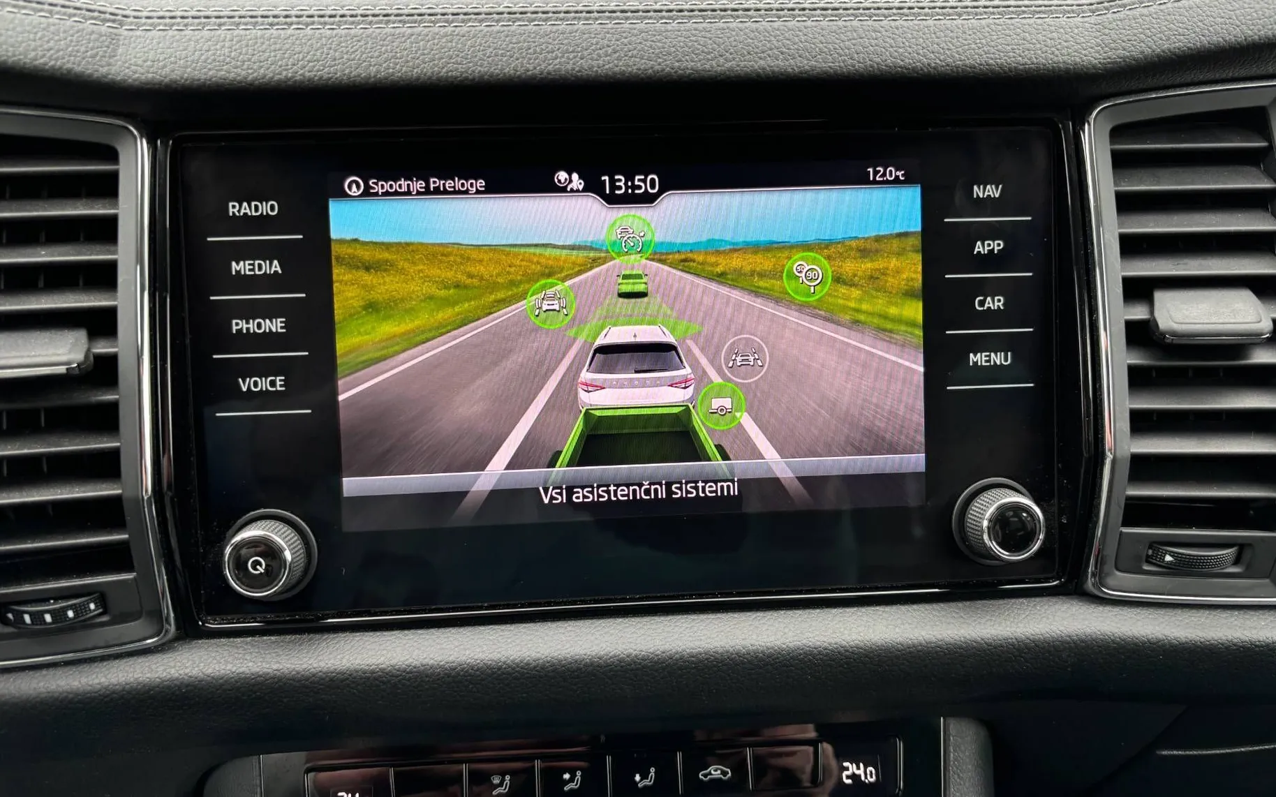 Zunanja slika - Škoda Kodiaq - Ambition 2.0 TDI DSG FUL LED-KAMERA-NAVI-ACC - 16