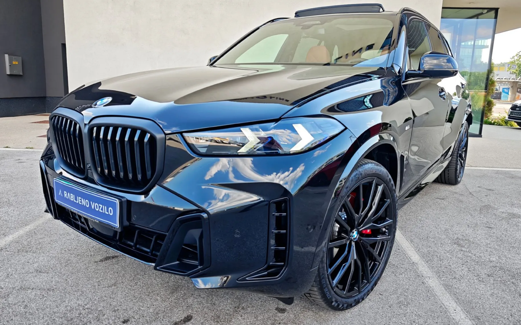 Zunanja slika - BMW X5 - serija : xDrive30d M PRO ICONIC HEAD UP PANO KAM360 22COL - 1
