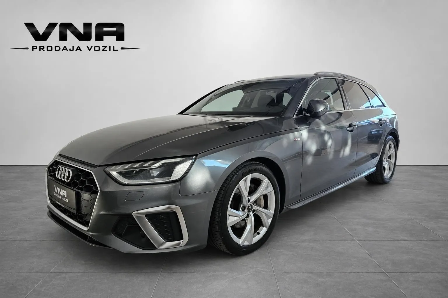 Zunanja slika - Audi A4 Avant - 40 TDI S-LINE |WEBASTO|KLJUKA|KAMERA|ALU18|AMBIENT - 1
