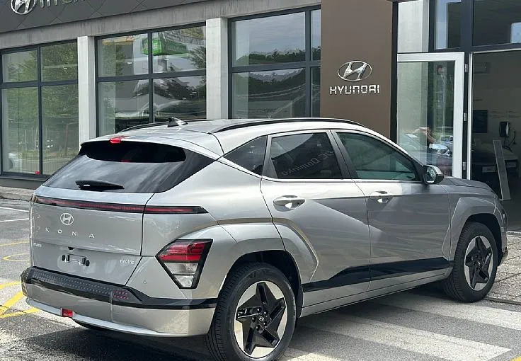 Zunanja slika - Hyundai Kona - EV 65kWh Premium°°Winter°°topl.črp°°ambient - 4