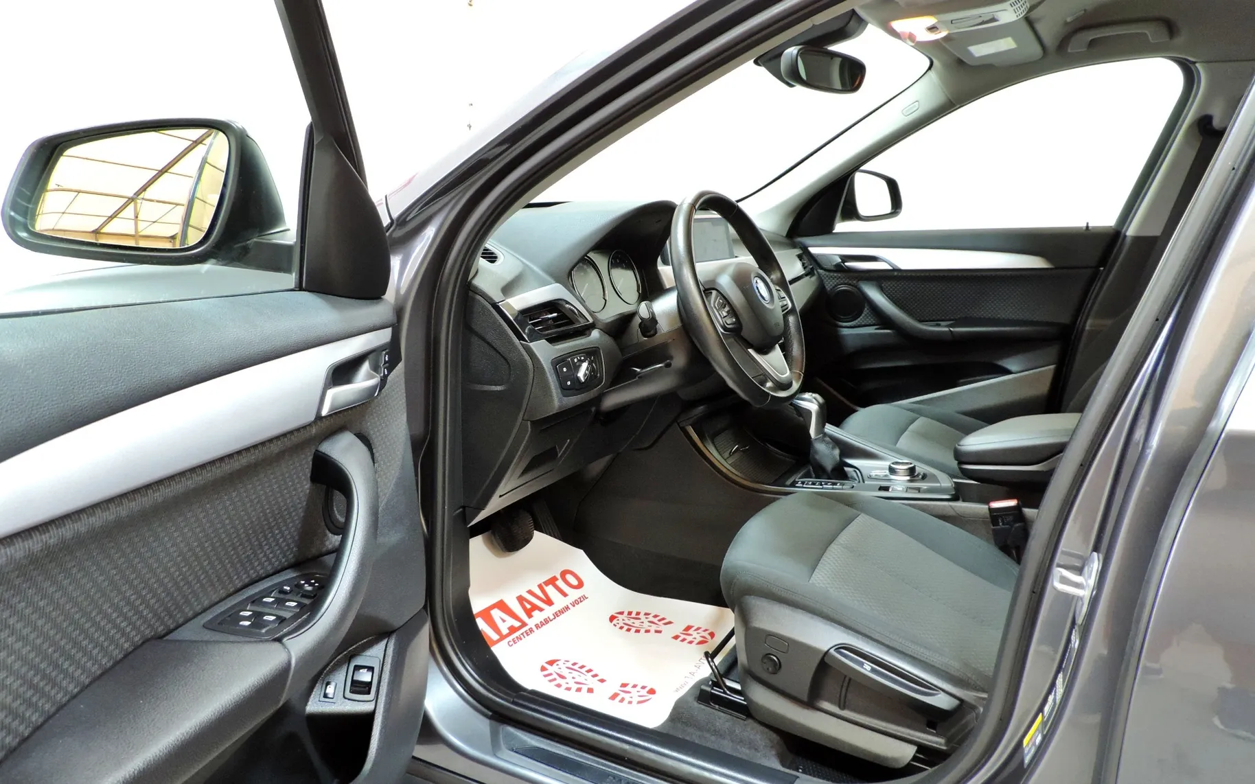 Zunanja slika - BMW X1 - xDrive25e Avt. KAMERA-LED-NAVI PRIKLJUČNI HYBRID - 9