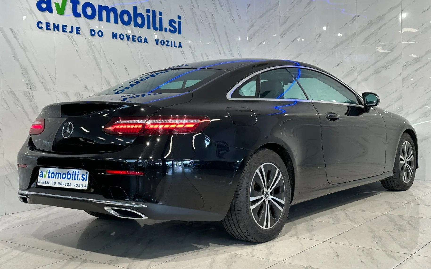 Zunanja slika - Mercedes-Benz E-Razred - 200 Coupe Kamera - AmbientL - PDC - Gretje - R17 . - 4